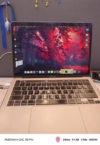 MacBook Pro 2020 продам