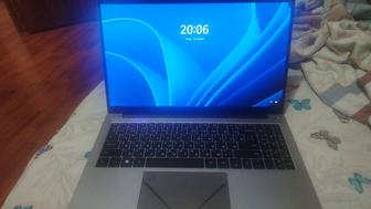 Продам новый ноутбук срочно не дорого .