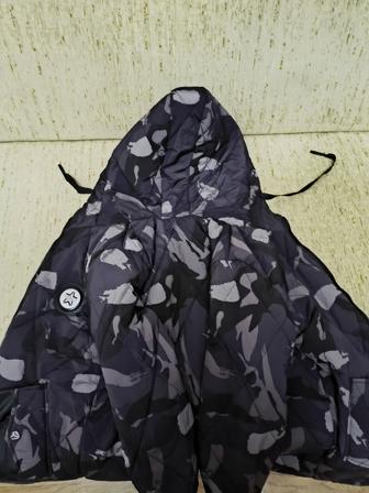 СРОЧНО продам новую зимнюю куртку