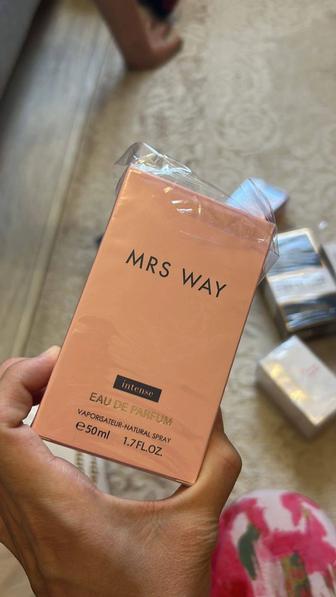 Парфюм женский