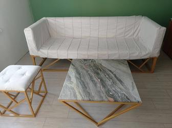 Диван столик и пуф