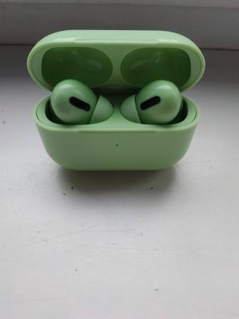 Продам наушники Airpods