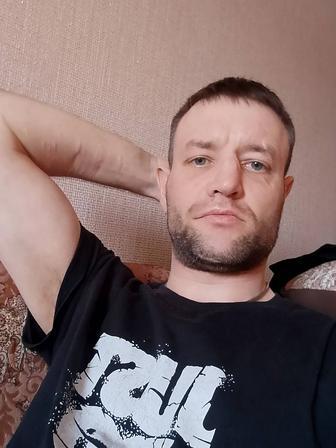 Продавец, Охранник, Грузчик
