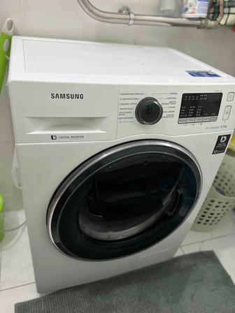 Продаю стиральную машину