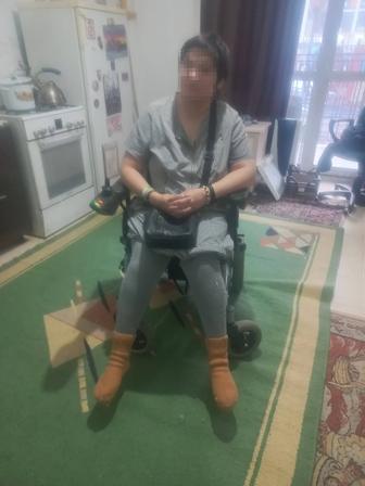 Продам электрическую инвалидную коляску срочно!