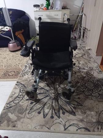 Продам электрическую инвалидную коляску срочно!