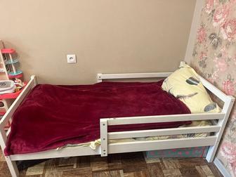 Продам кровать детскую