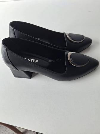 Женский туфли