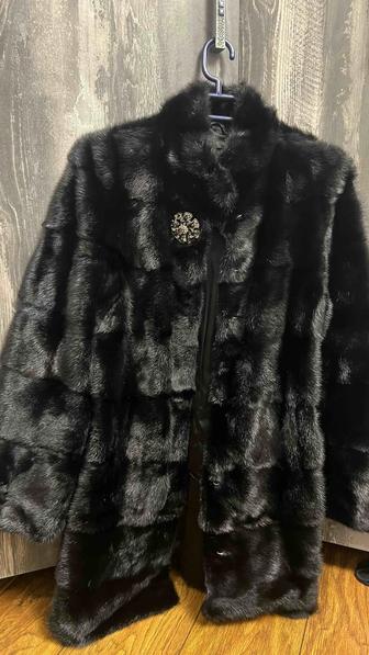 Продам норковую шубу