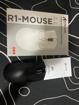 Игровая мышка attack shark срочно