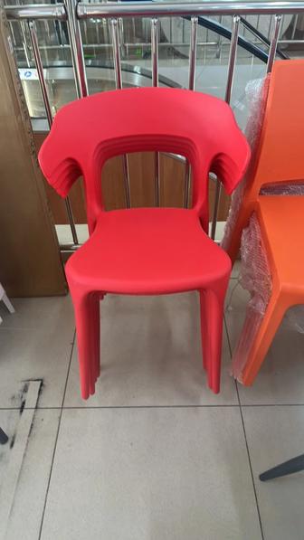 Пластик стул