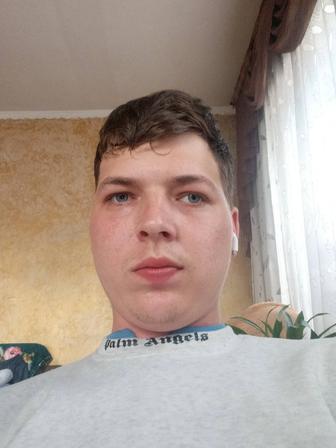Продавец-консультант