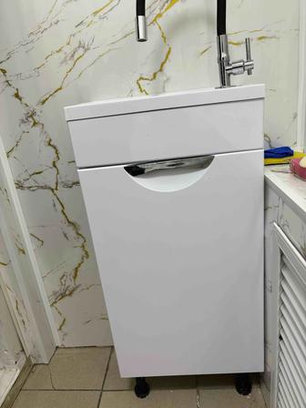 продам раковину с тумбой