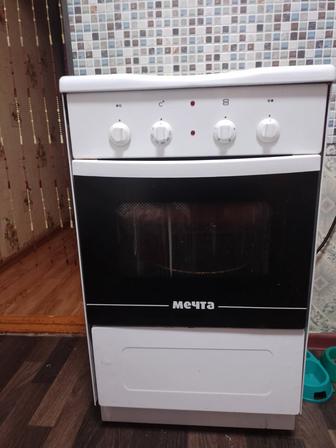 Продам электро плиту мечта.