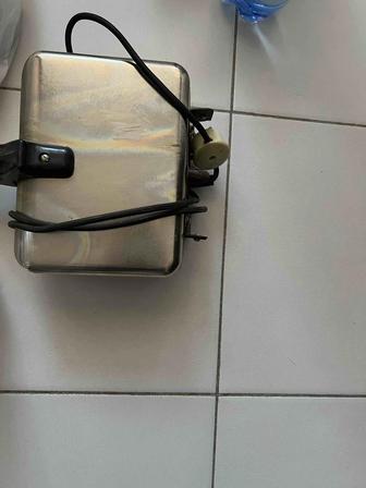 Продам вафельницу