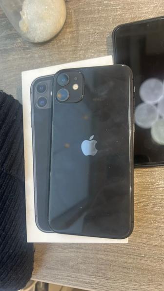 iPhone 11 128 GB в хорошем состоянии, без ремонта. АКБ 72