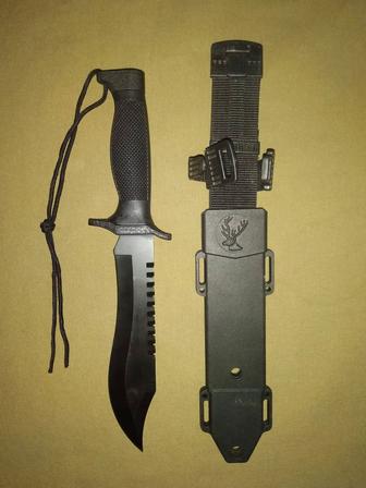 Нож для охоты и рыбалки