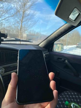 Продам айфон хс max