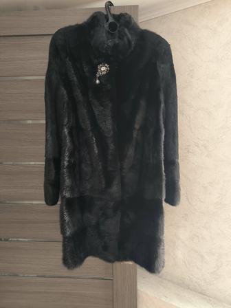 Продам норковую шубу