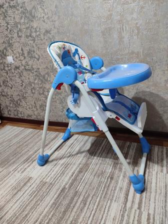 Стульчик детский для кормления