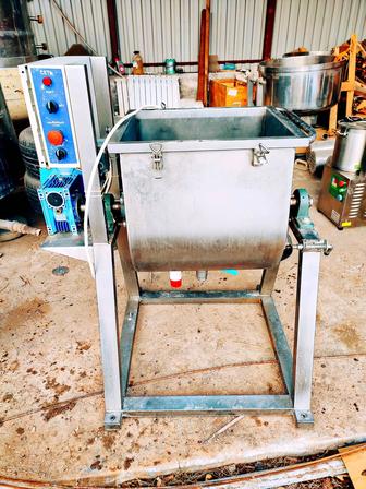 Продается маслобойка