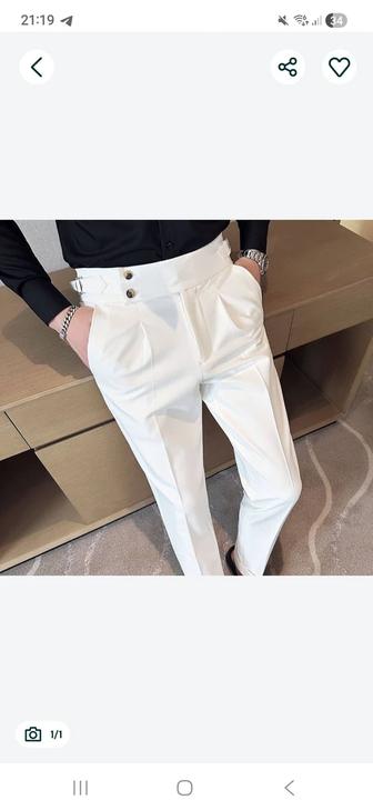 Продам слаксы белый