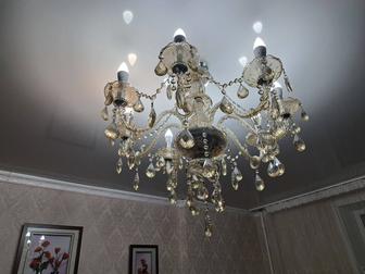Продаю люстру