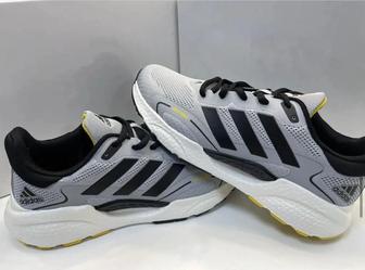 Кроссовки adidas