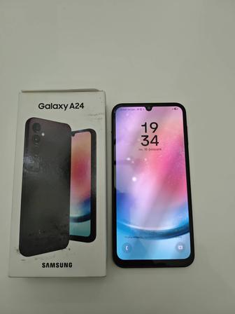 Самсунг а24
