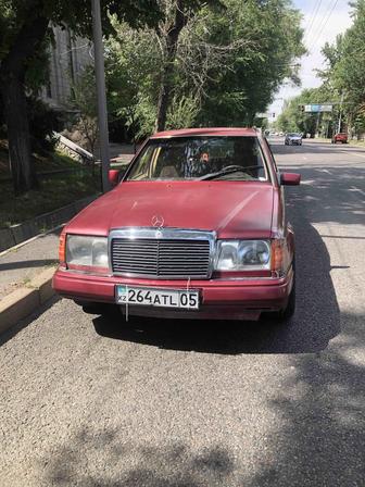 Mercedes-Benz 220E авто под выкуп