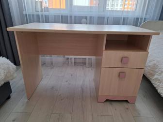 Стол письменный за 10 тыс