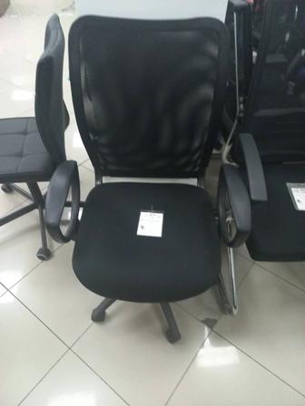 Офисные кресла