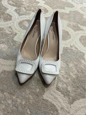 Туфли женские