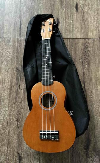 Продам укулеле в хорошем состоянии