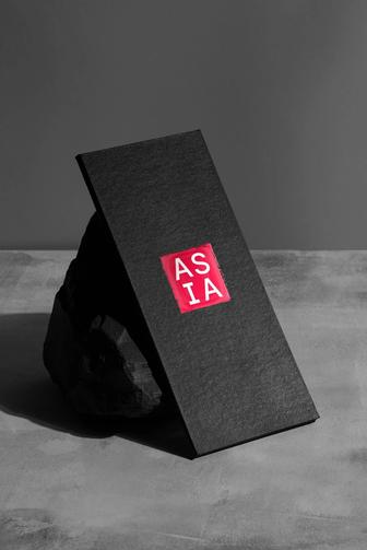 Графический дизайнер. Верстка в InDesign афиш, меню, буклетов