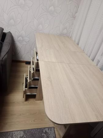 Продам большой раскладной стол