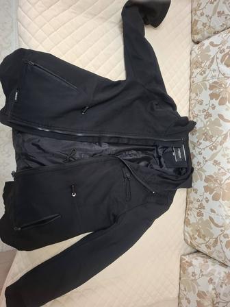 Продам пальто осень для мальчика