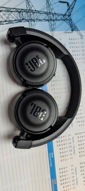 Наушники Jbl