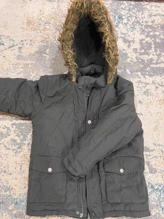 Продаю куртку детские