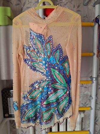 Продам купальник для выступлений