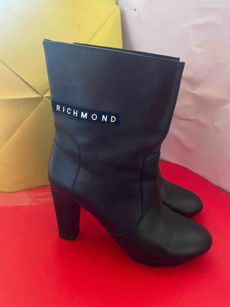 Продажа товара! Продам полуботинки!