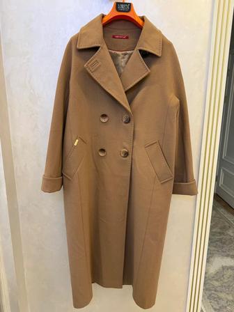 Одежда пальто