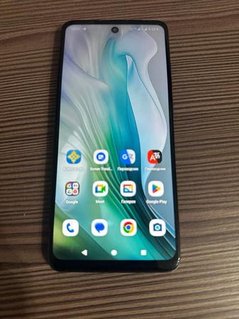 смартфон Motorola E14