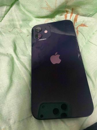 Айфон 12 64 гб продаю