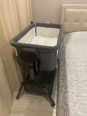 Продам кровать манеж