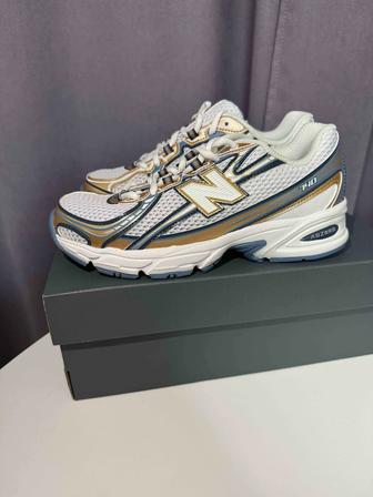 Новые кроссовки New balance 740 оригинал