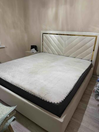 Кровать двух спальная