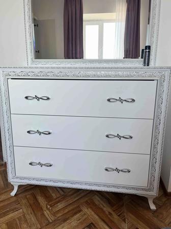 Кродам комод с зеркалом