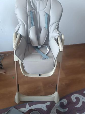 Стулчик для кормления