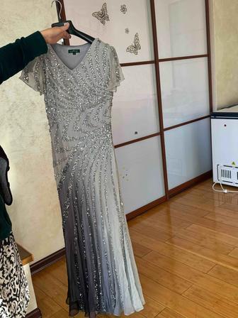 Женское платье